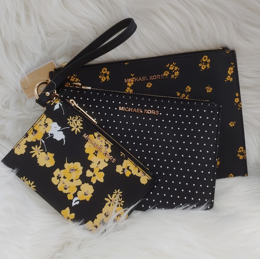 Michael Kors 4 pc clutch set